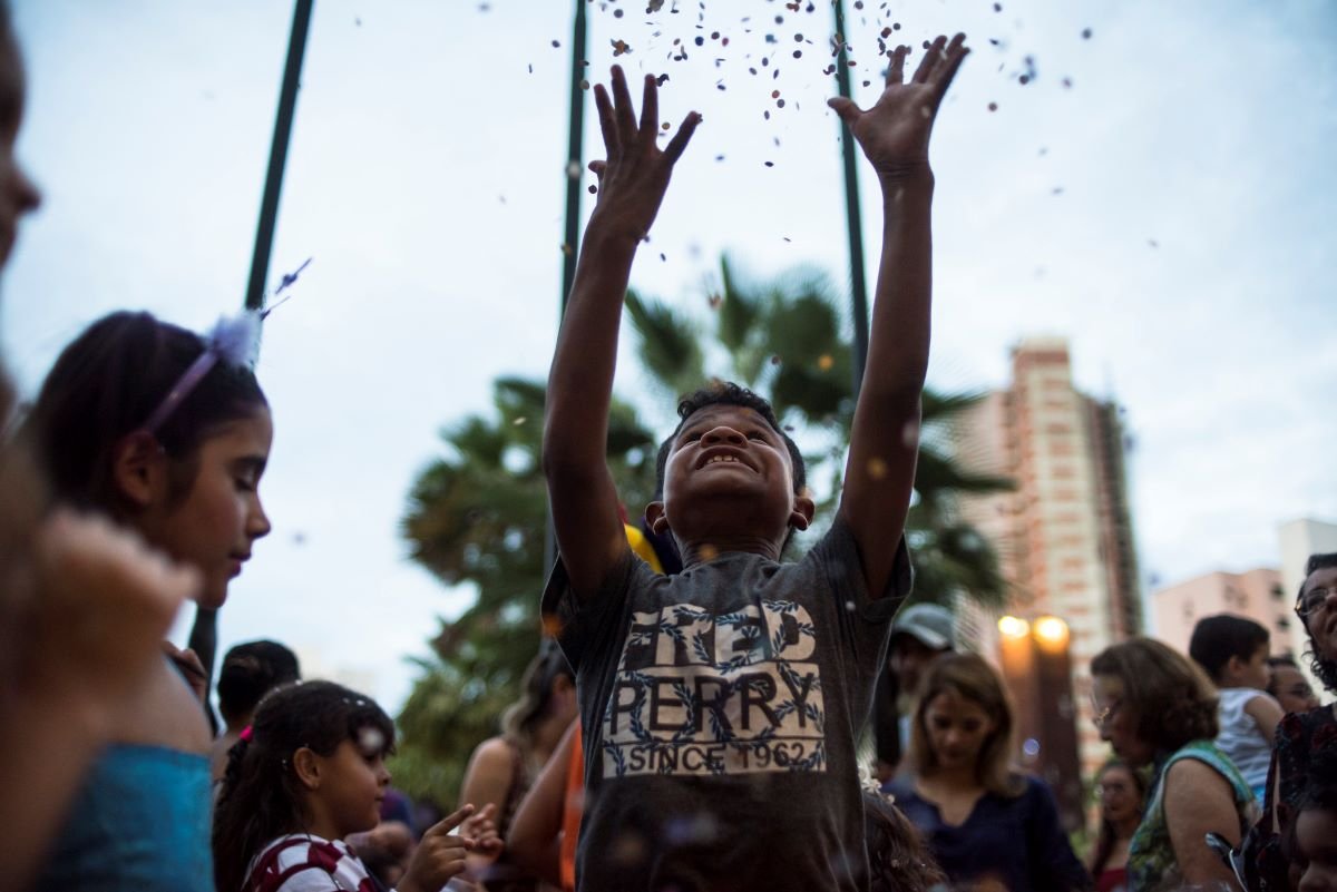 Cultura: Com clima carnavalesco e realização do Sesc, Espaço Mais Infância retorna à Praça Luiza Távora