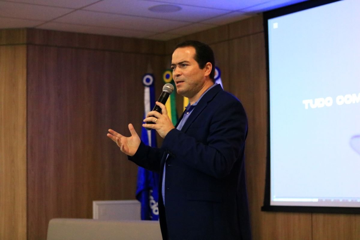 Gestão: Seacec e Sindesp-ce promovem palestra com Marcelo Paz, presidente do Fortaleza
