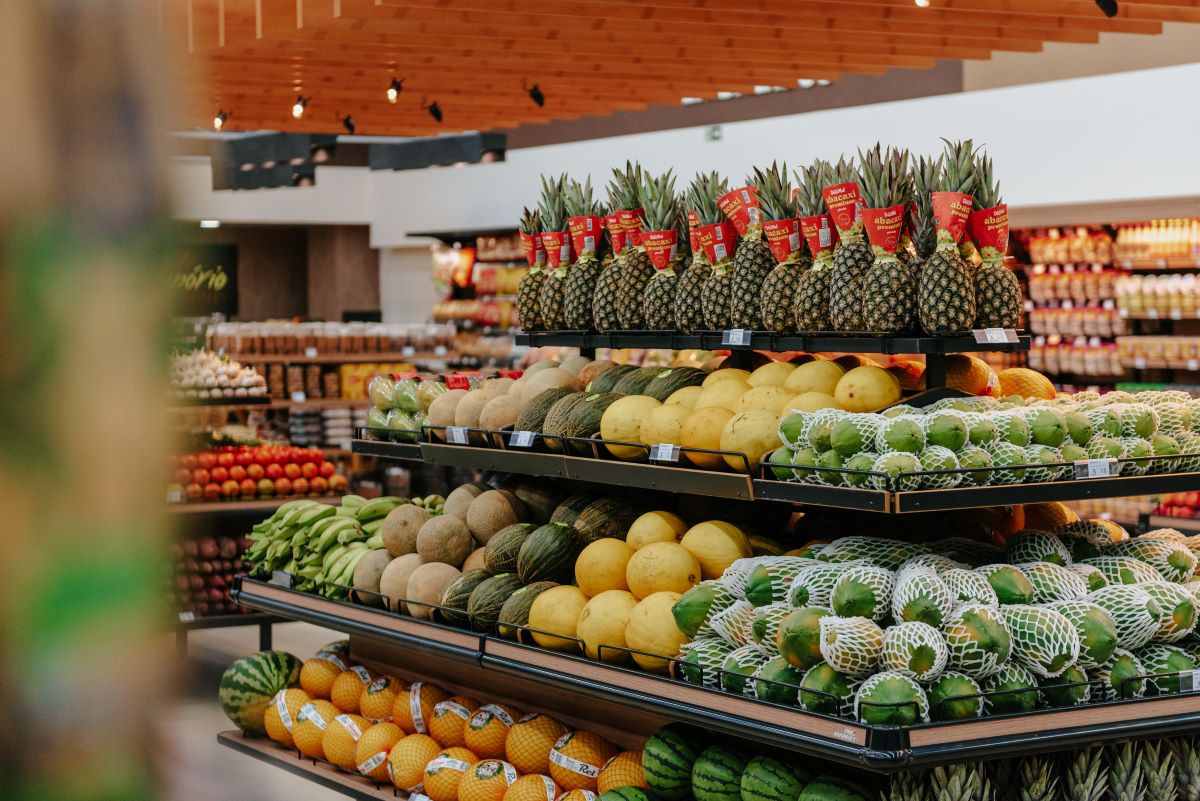 Dica: Supermercado Guará lista 10 frutas ricas em água para garantir a hidratação durante o verão