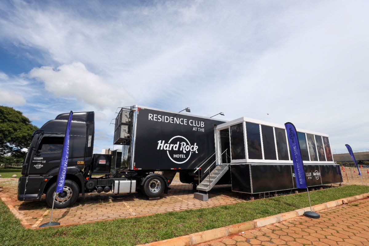 Marketing: VCI roda o Brasil com ‘Hard Truck’ para divulgar os primeiros hotéis da Hard Rock no Brasil