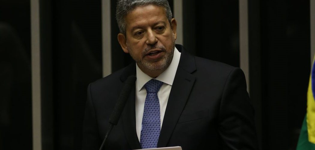 Política: Arthur Lira é reeleito para presidência da Câmara dos Deputados