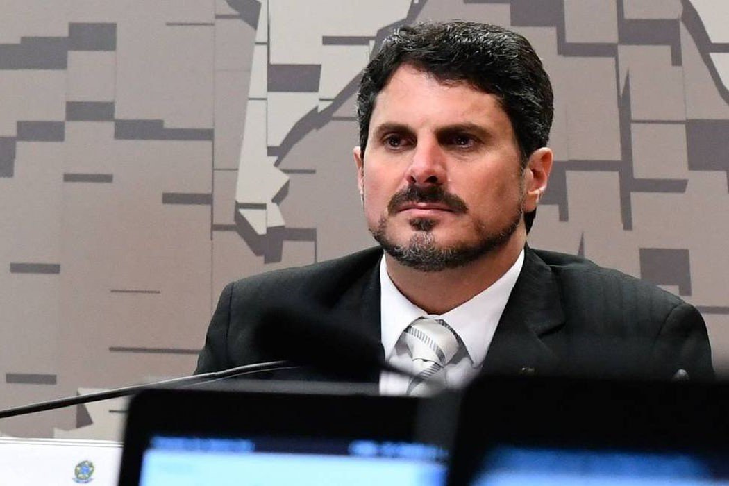 Política: Marcos do Val diz que Daniel Silveira planejava golpe de Estado