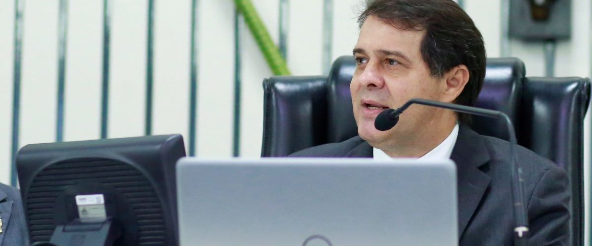 Política: Alece anuncia composição das comissões permanentes da Casa