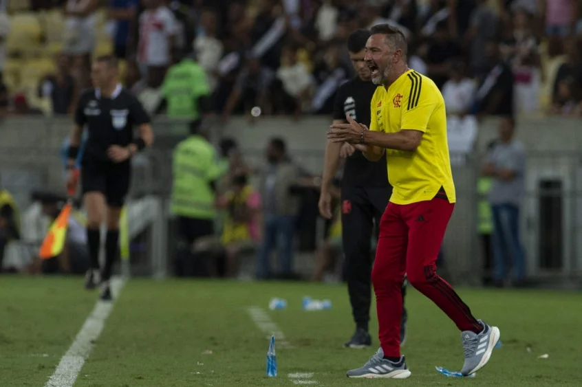 Cariocão: Mesmo com erros, Vítor Pereira conta com trunfo para dar volta por cima no Flamengo