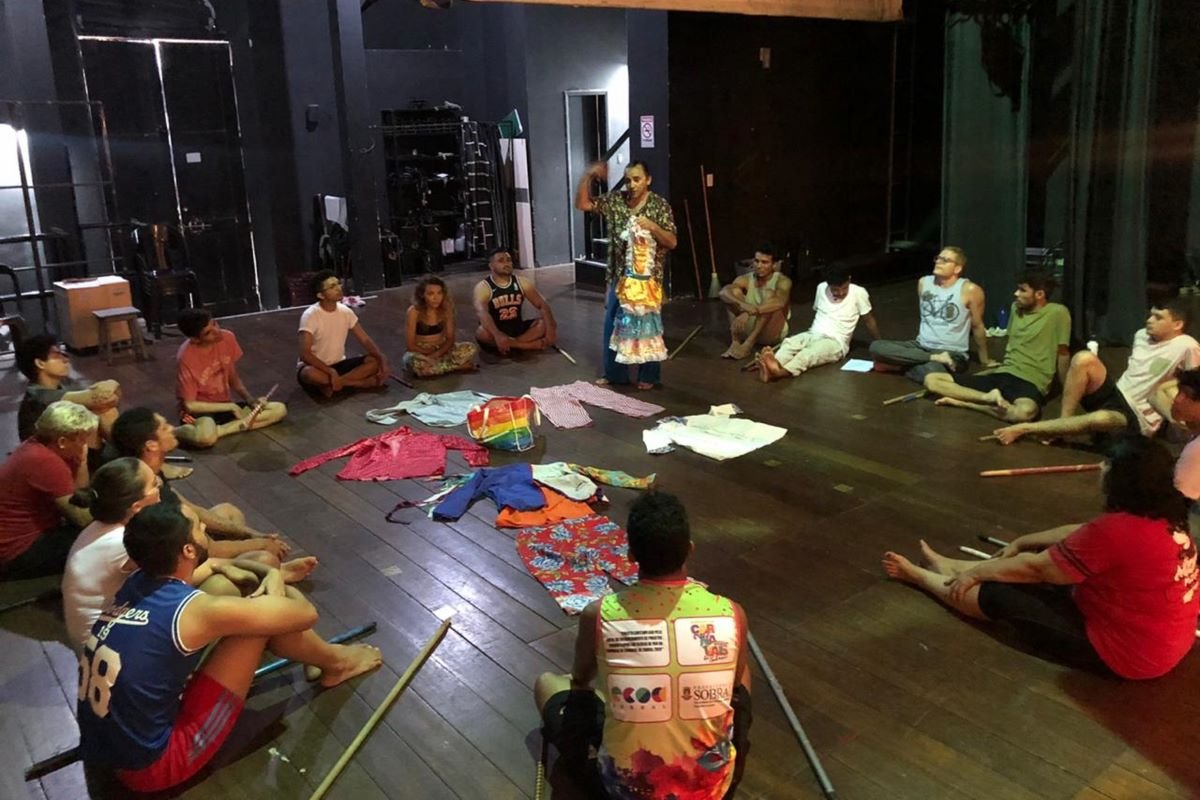 Cultura: Teatro da Boca Rica abre inscrições para cursos gratuitos de formação em Artes Cênicas e Neurodiversidade (autismo)
