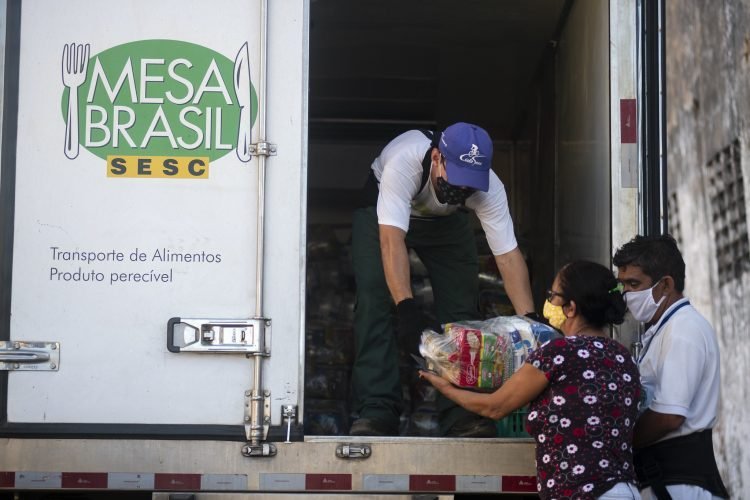 Solidariedade coletiva: os benefícios de ser uma empresa doadora do Mesa Brasil