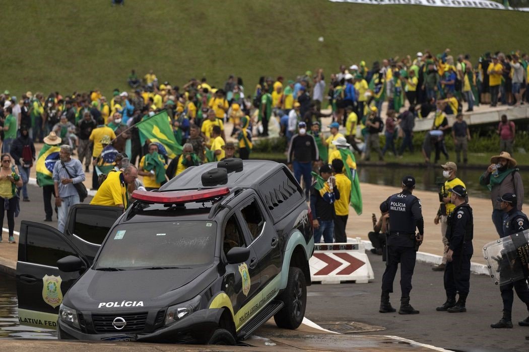 Justiça: Moraes liberta mais 130 pessoas presas por atos golpistas de janeiro
