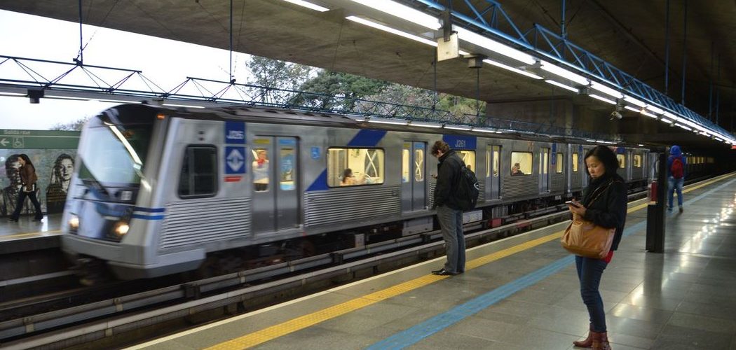 Paralisação: Metroviários de São Paulo decidem iniciar greve nesta quinta-feira