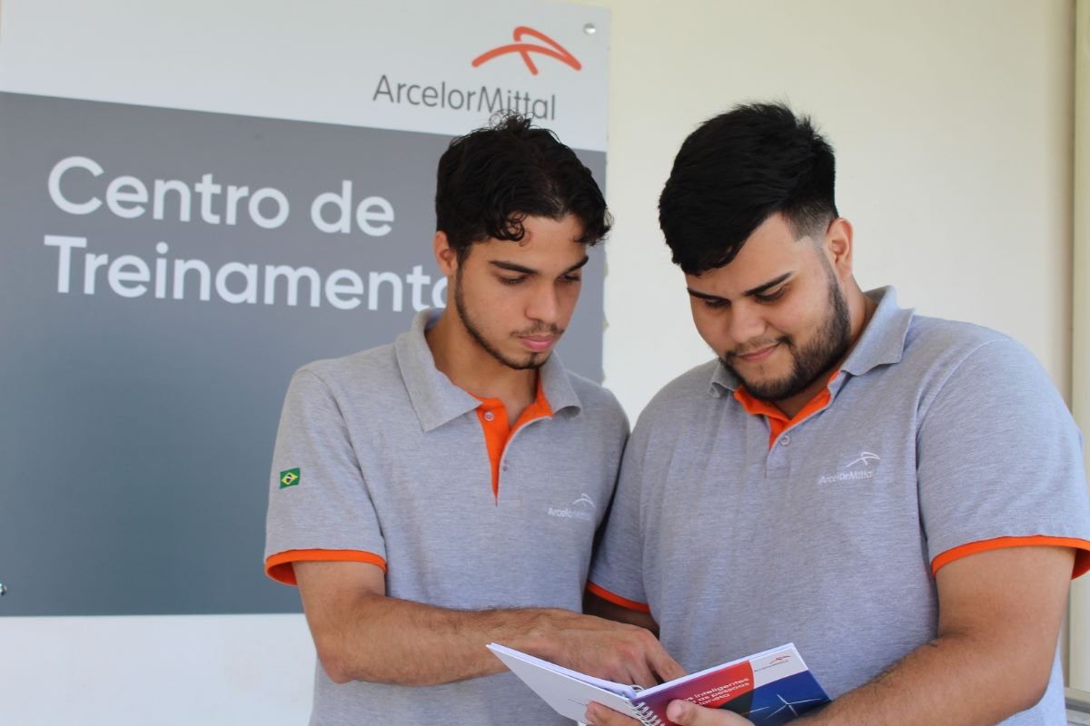 Trabalho: ArcelorMittal Pecém abre 70 vagas para inscrição no programa Aprendiz