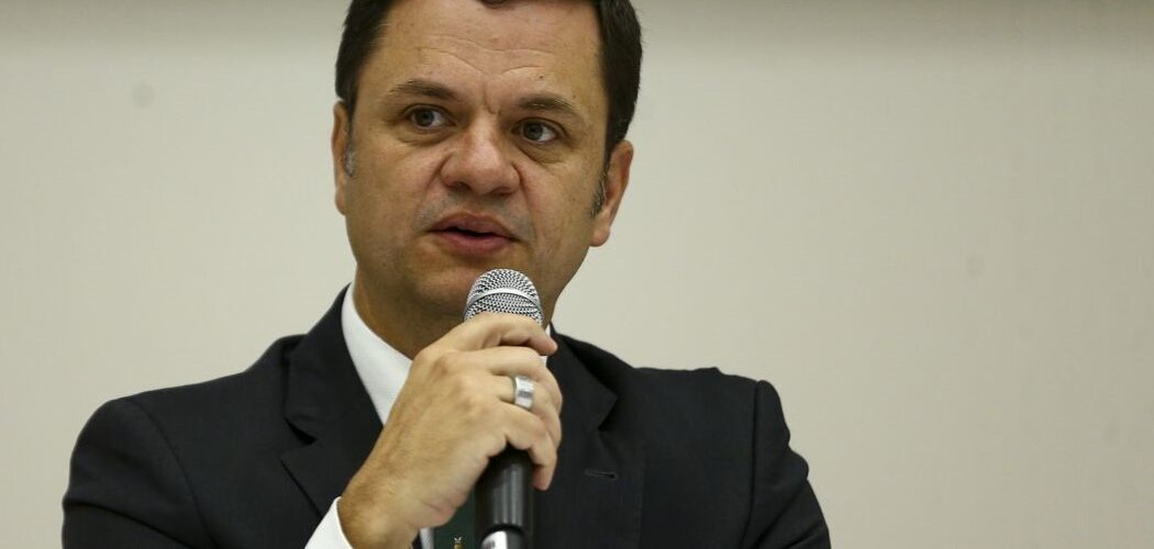 Polícia: PF investiga interferência de Anderson Torres no 2º turno de eleições