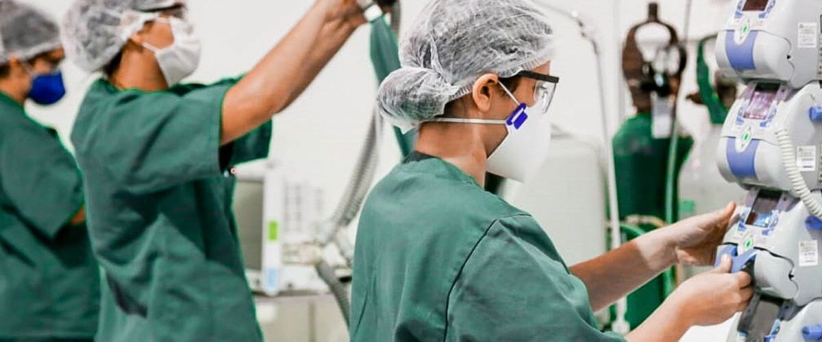 Enfermagem: Projeto de lei que garante verba para piso da enfermagem é assinado