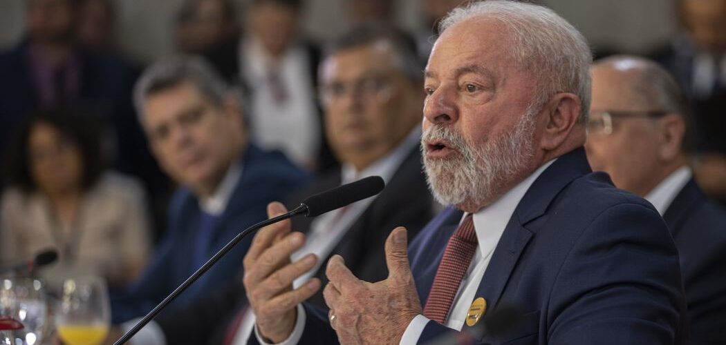 Lula: famílias e redes têm responsabilidade de manter escolas seguras