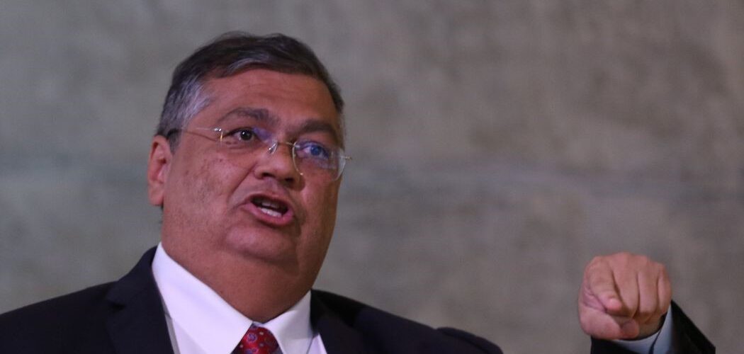 Inquérito: PF vai investigar atuação interestadual de grupos neonazistas