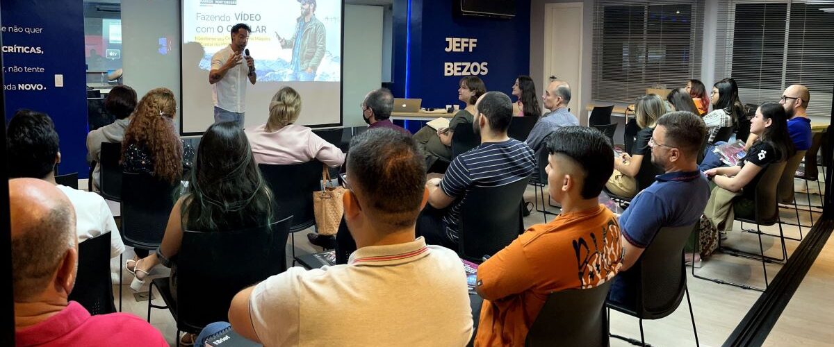 Conexão: Digital College inscreve empresas para Feira da Empregabilidade