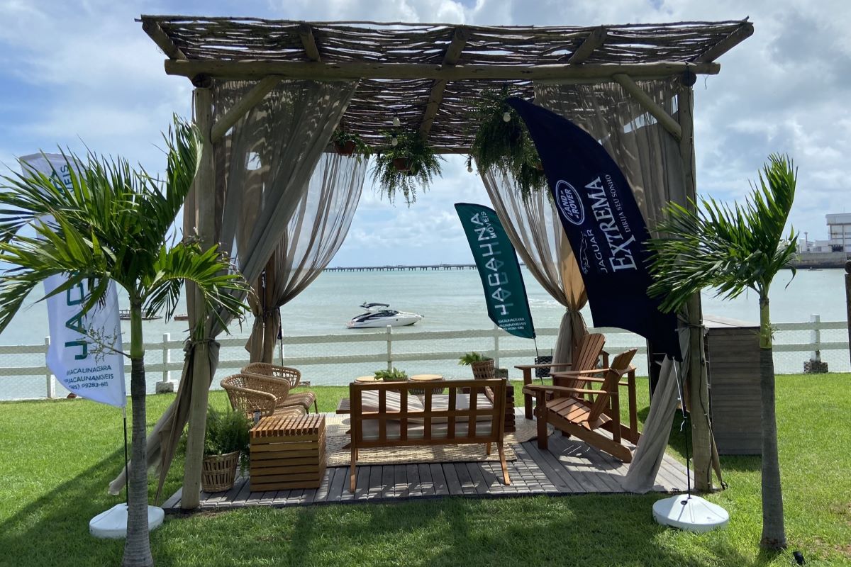 Exclusividade Extrema Jaguar Land Rover inaugura lounge exclusivo no Iate  Clube Fortaleza ‣ Portal Terra da Luz