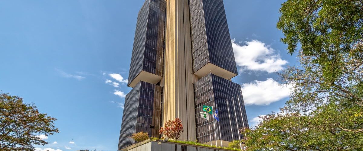 Economia: Copom mantém novamente juros básicos da economia em 13,75% ao ano