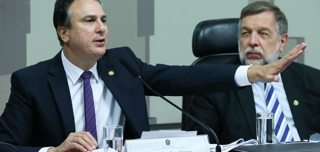 Educação: Ministro apresenta ao Senado calendário para revisão do ensino médio