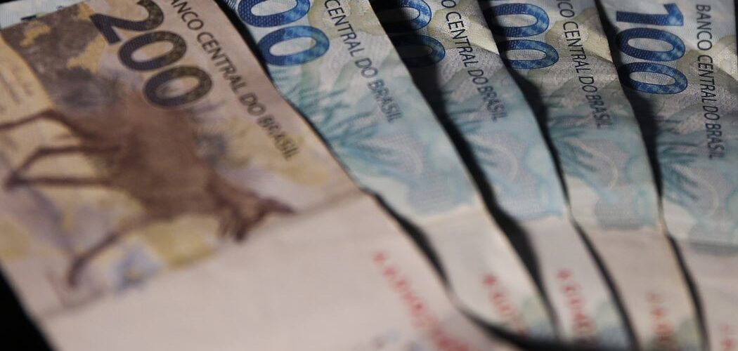 Economia: Mercado eleva para 1% projeção do crescimento da economia em 2023