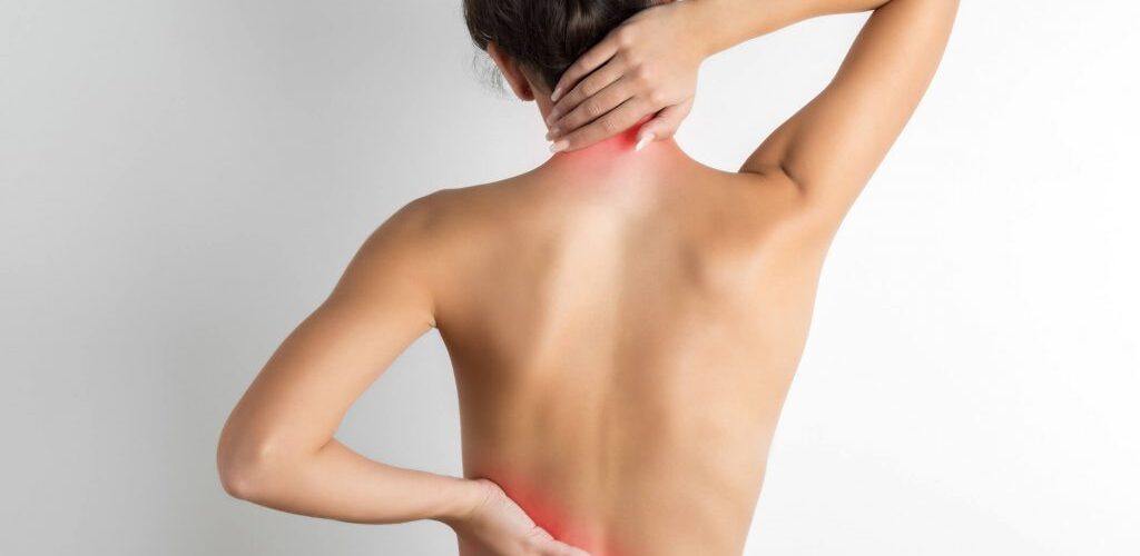 Junho Verde: mês é destinado à conscientização sobre a escoliose