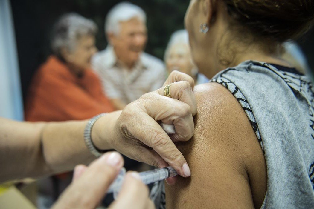 Saúde: Mais de 43 milhões de pessoas já se vacinaram contra gripe no Brasil