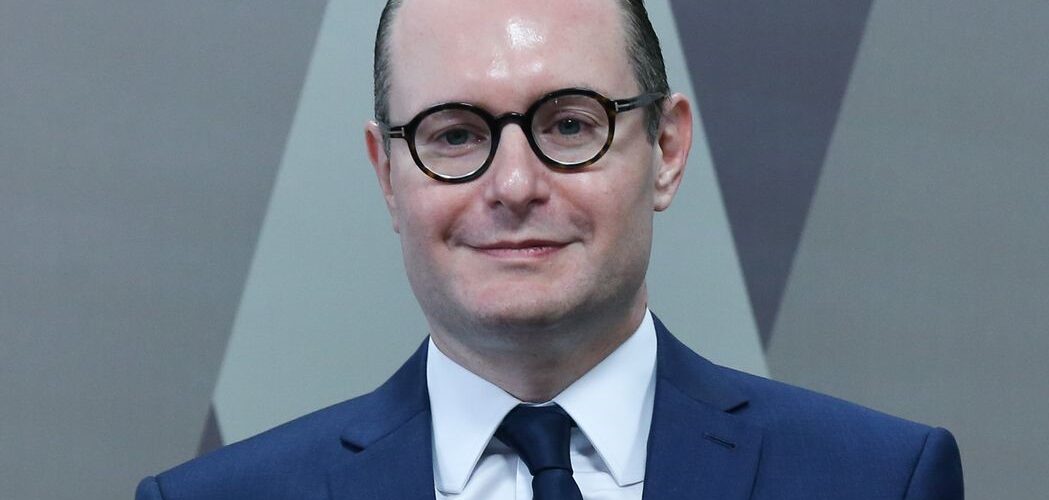 Política: Senado aprova indicação de Cristiano Zanin para o STF