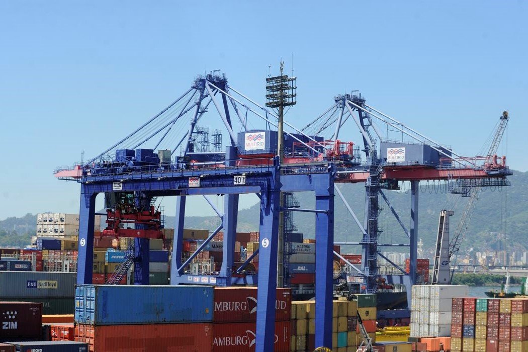 Economia: Nova licença flexível pretende desburocratizar comércio exterior