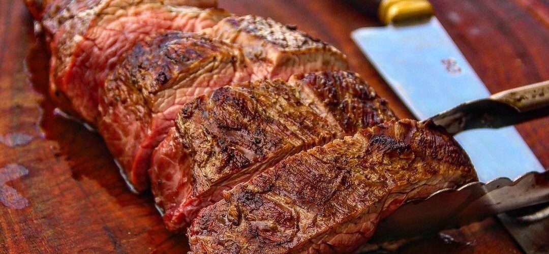 Churrasco: Festival BBQ Show oferece 6 horas de open food neste sábado (26) no Marina Park Hotel