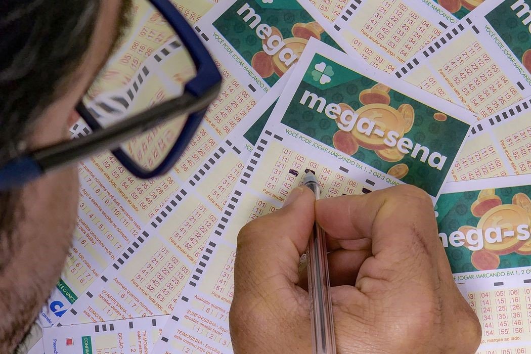 Loteria: Mega-Sena acumula e prêmio pode chegar a R$ 55 milhões