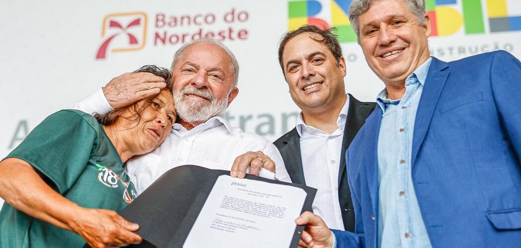 Política: Lula afirma que juros ainda estão altos: “Vamos continuar brigando”