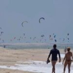 Guiness: Kite for the Ocean bate recorde mundial de kitesurf e irá retirar 44 toneladas de lixos do oceano