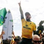 Surfe: Filipe Toledo conquista bicampeonato mundial de surfe