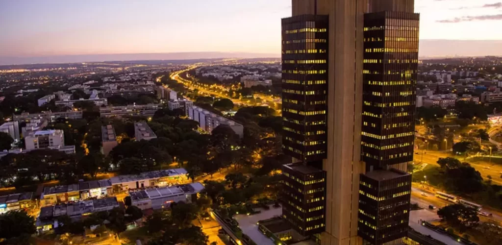 Economia: Mercado eleva para 2,56% projeção do crescimento da economia em 2023