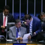 Câmara aprova projeto de lei de taxação para super-ricos