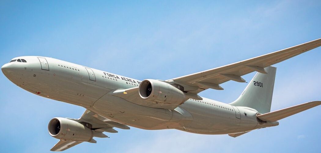 Chega ao Brasil 8º voo de repatriação de brasileiros vindos de Israel