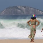 Praias do Rio de Janeiro continuam sob risco de fortes ondas