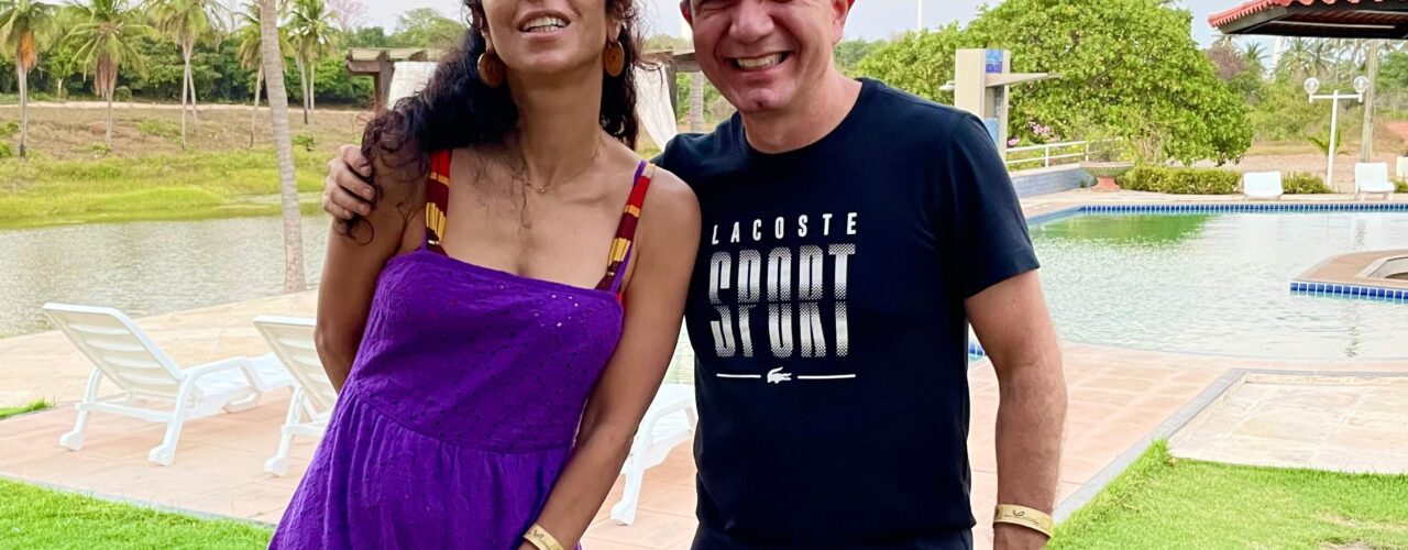 Waldonys divide o palco e o microfone em duas músicas do novo trabalho de Marisa Monte