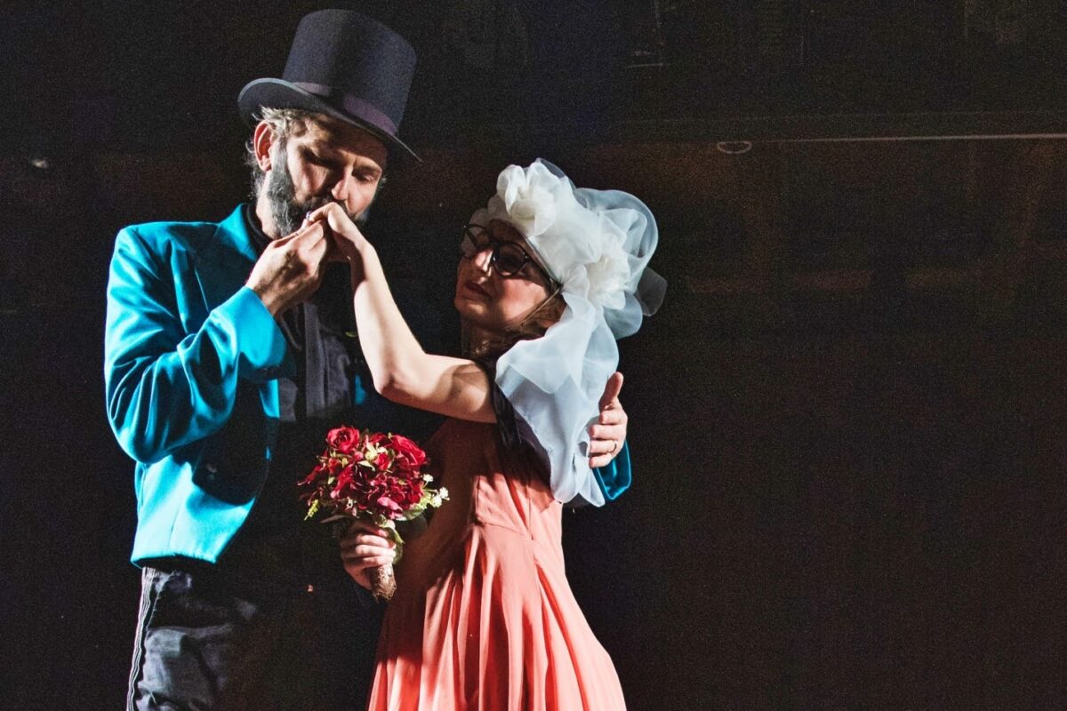 Espetáculo infantojuvenil aborda a violência contra a mulher e outros temas