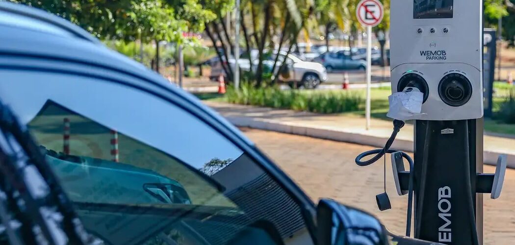 Economia: Carros elétricos que estourarem cotas de importação pagarão tarifas