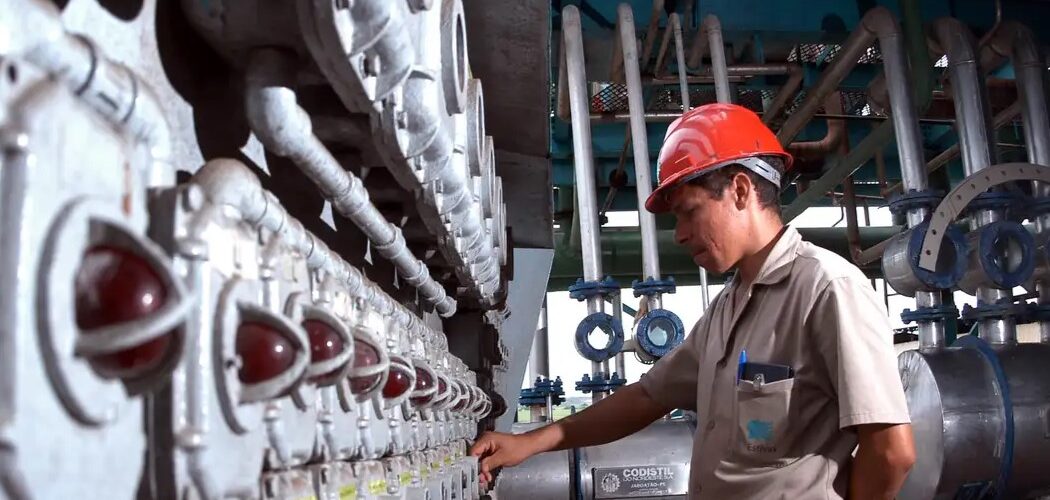 Economia: Produção industrial brasileira cresce 0,5% em novembro