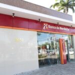 Banco do Nordeste abre inscrições para concurso com 410 vagas de analista bancário.