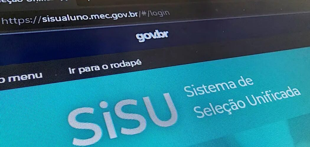 Conheça os 20 cursos com mais vagas no Sisu 2024
