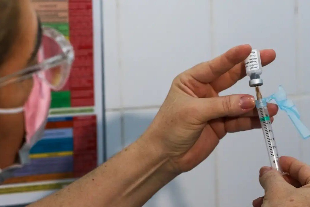 Saúde: Seis capitais deram início à vacinação contra a dengue em crianças