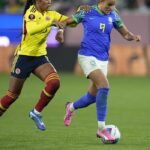 Futebol: Seleção feminina de futebol vence e se classifica na Copa Ouro