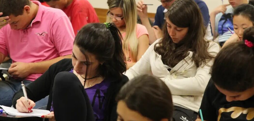 Governo lança Fies Social para estudantes de baixa renda