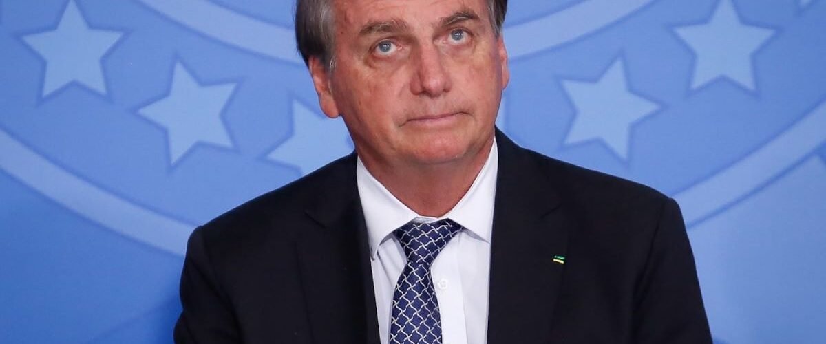 Investigação: Bolsonaro pediu e aprovou mudança em minuta que previa golpe, diz PF