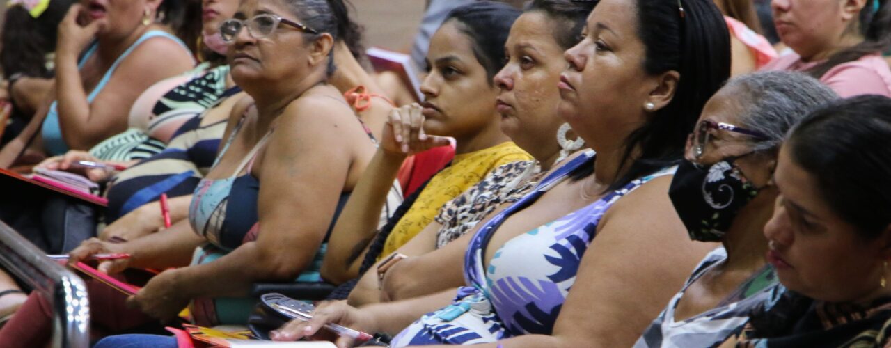 Programa Nossas Guerreiras realiza aulão no Teatro do Cuca Pici