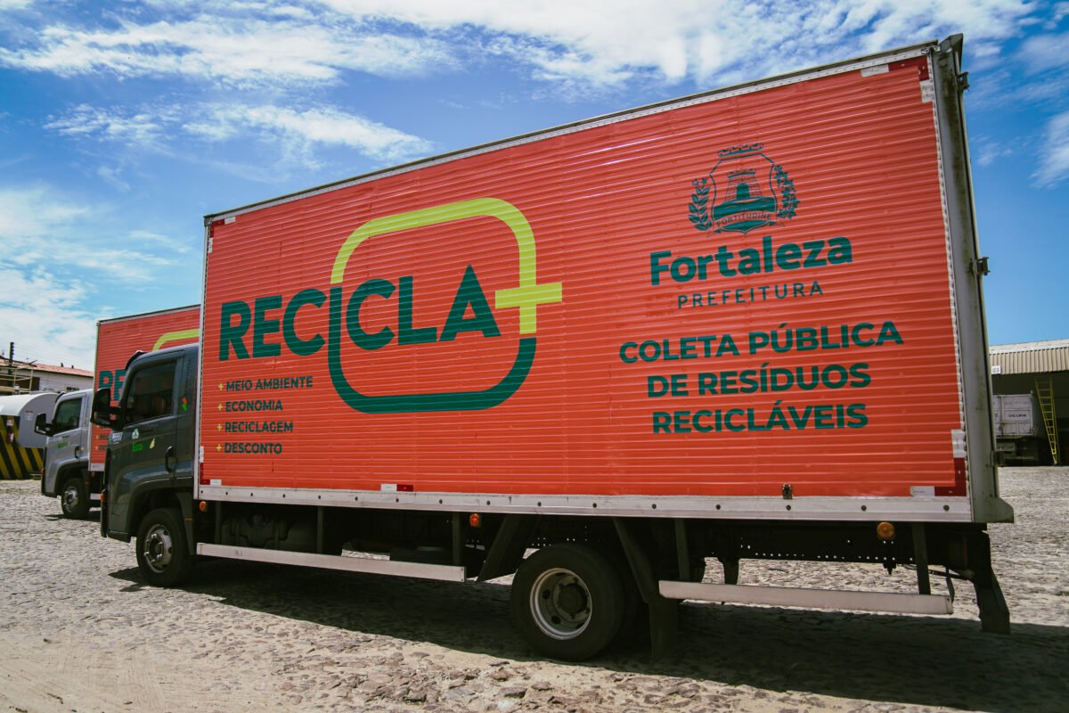 Confira como cadastrar seu condomínio no Recicla Mais, projeto de coleta seletiva porta a porta com caminhões