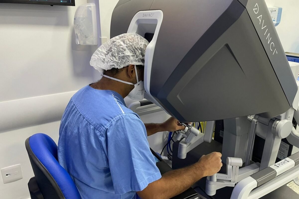 Fortaleza será a capital da cirurgia robótica em maio