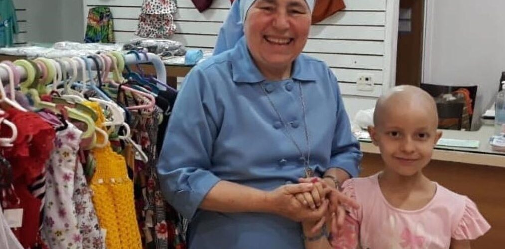 Lar Amigos de Jesus promove “Bazar da Mamãe” para ajudar crianças e adolescentes com câncer