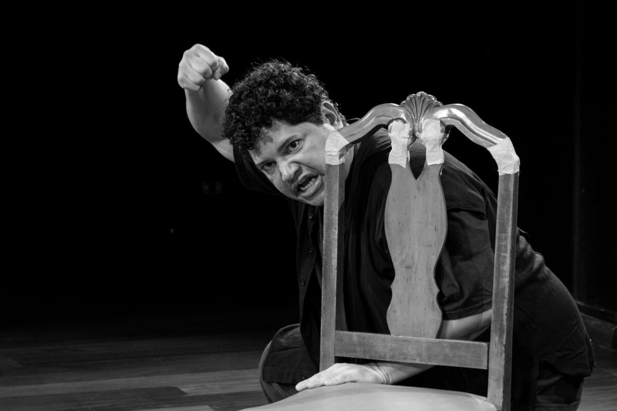 “Um homem chamado José”, solo do ator cearense Otacílio Alacran, terá estreia nacional no XV Festival de Teatro de Fortaleza